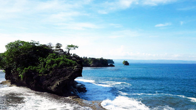  Pantai Madasari  Planet Pangandaran